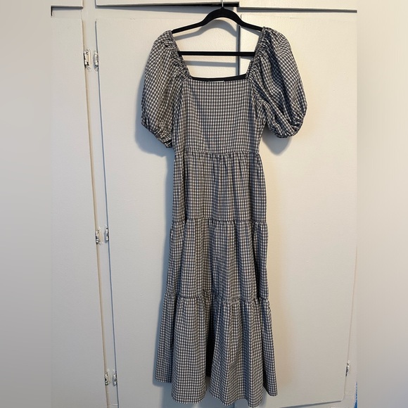 Neuflora Dresses & Skirts - Neuflora Florence Dress